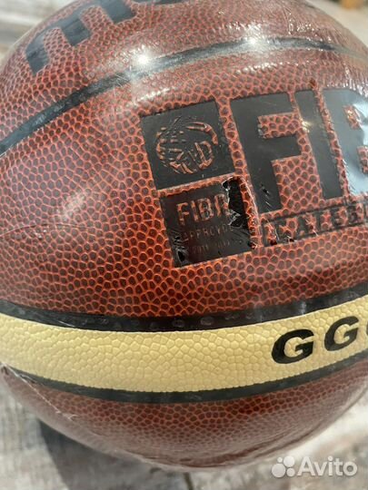 Баскетбольный мяч размер 6. Molten GG6