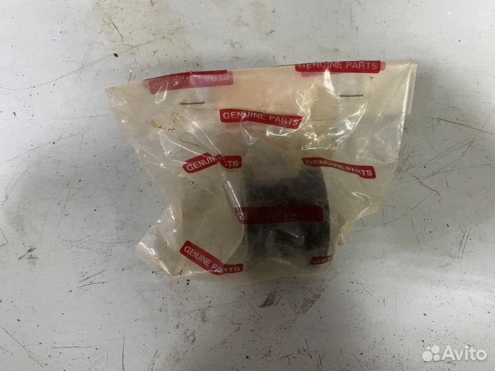 Втулка переднего стабилизатора Mitsubishi Lancer