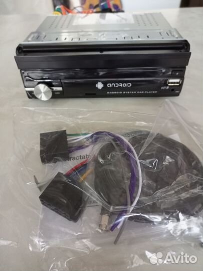 Магнитола 1 DIN с выдвижным экраном Android 2/32 Г