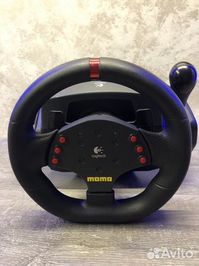 Игровой руль logitech momo racing 900