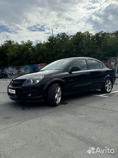 Opel Astra 1.6 МТ, 2008, 246 000 км
