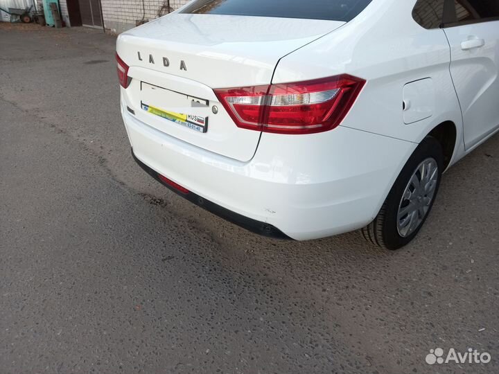 Задний бампер LADA vesta белый оригинал
