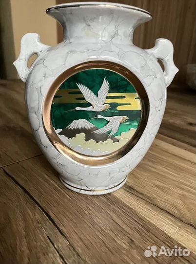 Ваза фарфор
