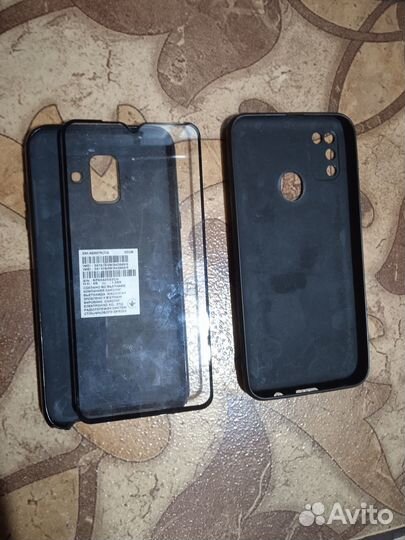 2 футляра и защитное стекло на телефон samsung