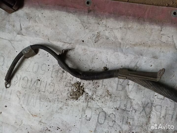 Провод +для Mercedes w220 s 320 s klass