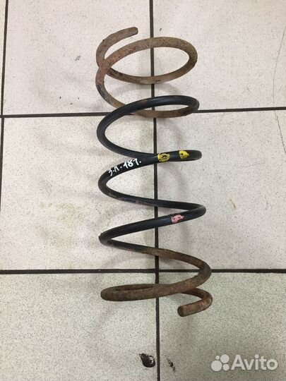 Пружины задние Mitsubishi Montero Sport 1