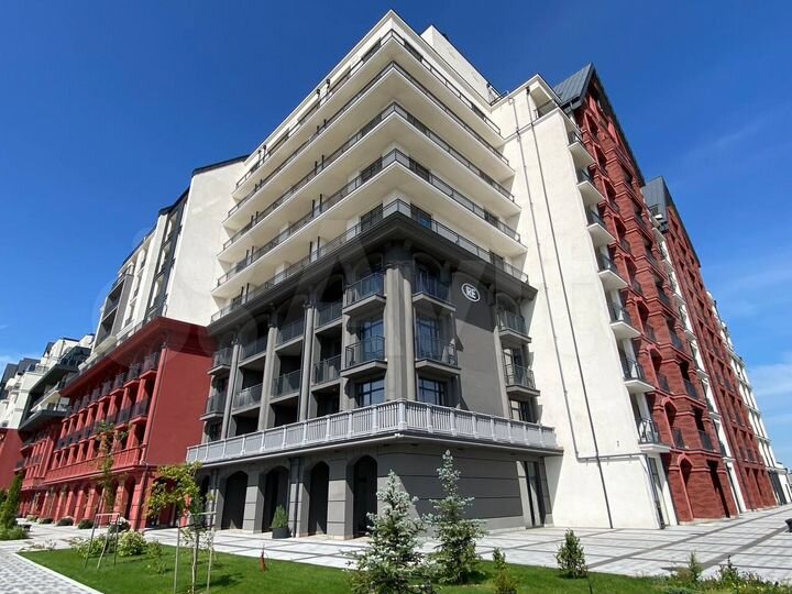 3-к. квартира, 101,6 м², 8/10 эт.