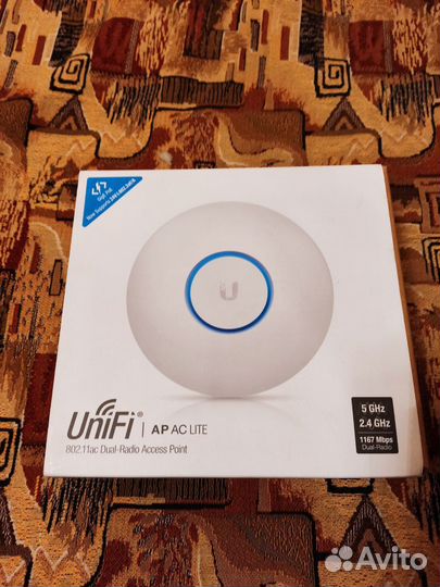 Точка доступа Ubiquiti UniFi AC Lite