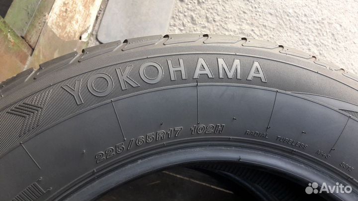 Yokohama Avid H4S/V4S S315 225/65 R17 102H