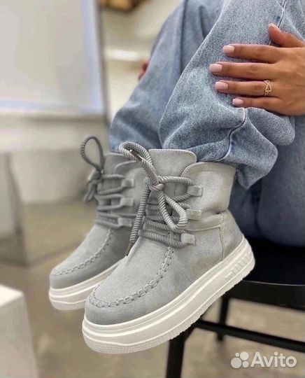 Женский обувь