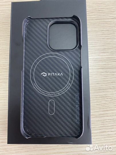 Чехол на iPhone 13