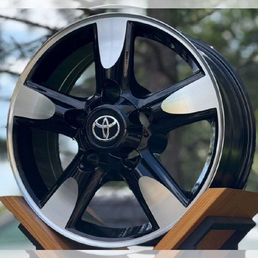 Литые диски Toyota 8×R17 5×150