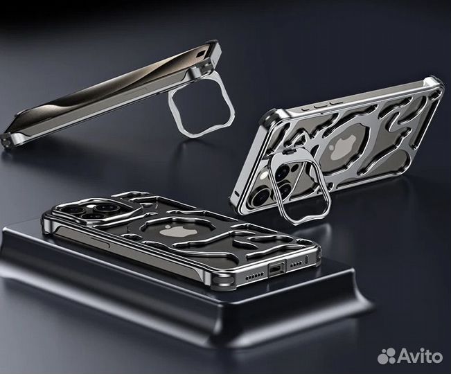 Премиальный Чехол на iPhone 15 14 13 титановый