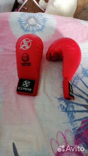 Перчатки для единоборств