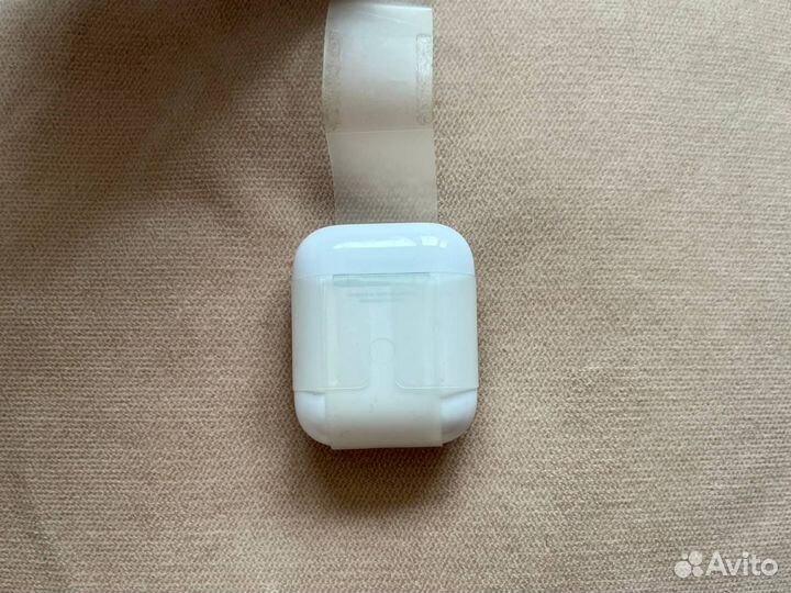 Airpods 2 кейс новый оригинальный