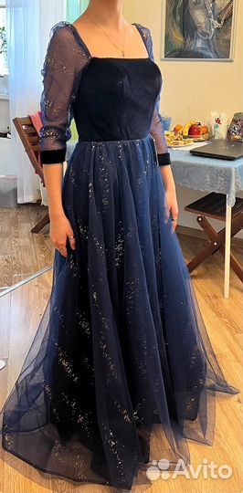 Вечернее платье 46 новое