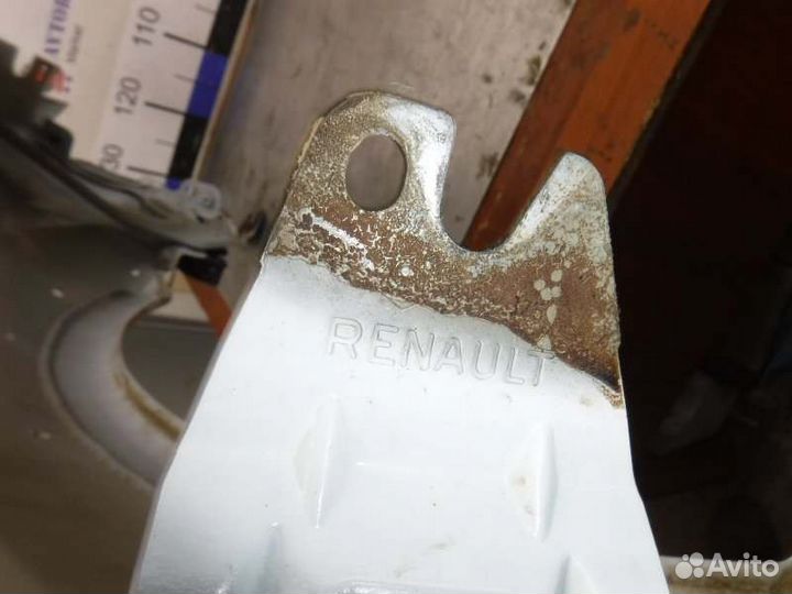 Крыло переднее левое Лада Ларгус