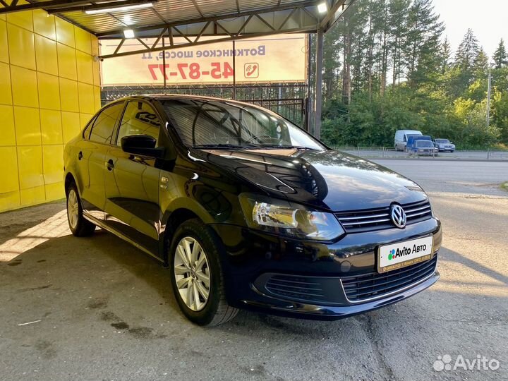 Volkswagen Polo 1.6 AT, 2013, 153 190 км