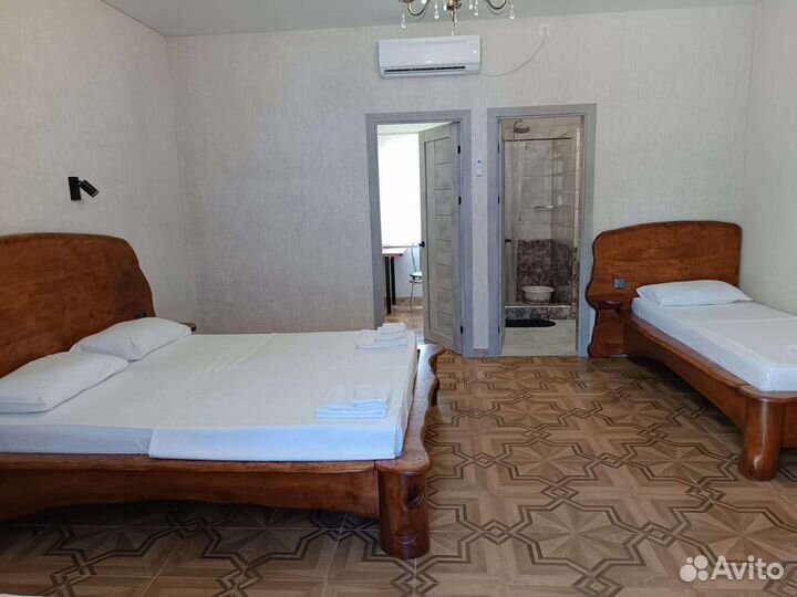 Жилье в Абхазии. Гудаута