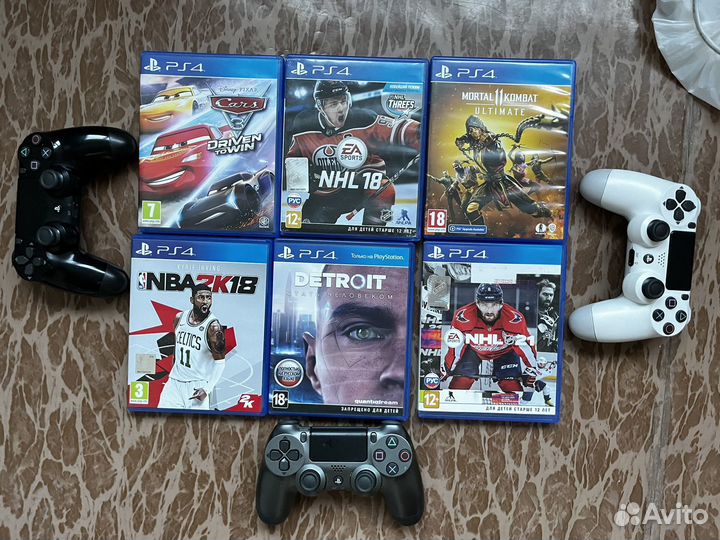 PS4 500gb, с играми и джойстиками