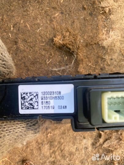 Блок кнопок Hyundai Solaris 2