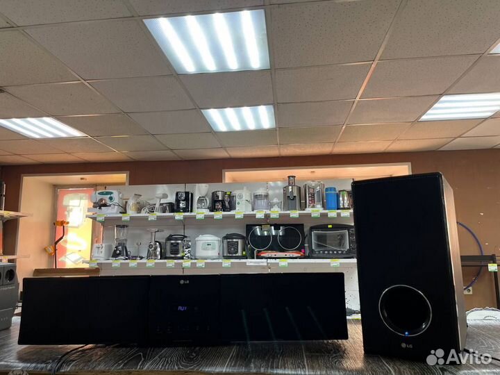 Домашний кинотеатр LG HLT55W(саундбар,сабвуфер)