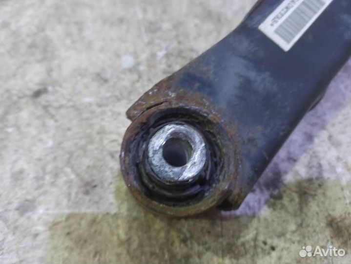 Рычаг задний нижний Шкода