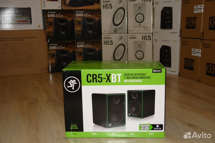 Mackie CR5-XBT+Bluetooth: мониторы Новые в Наличии