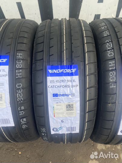 Windforce Catchfors UHP 215/45 R17