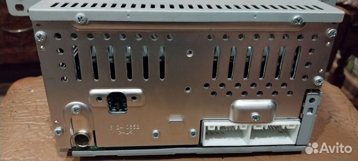 Продам автомагнитолу Hyundai