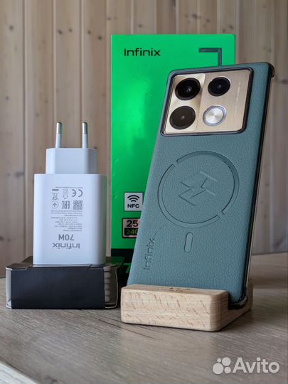 Infinix Note 40 Pro, 12/256 ГБ