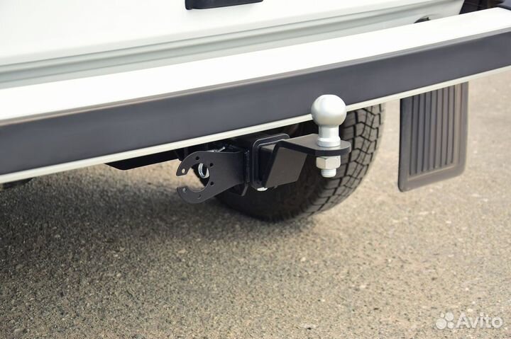 Фаркоп под квадрат LADA Niva