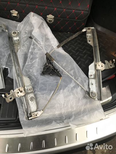 Стеклоподъемники передний левый и передний правый