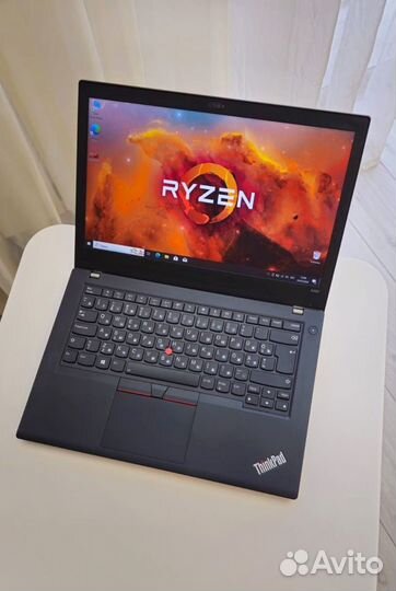 Thinkpad Ryzen 3 PRO IPS 14