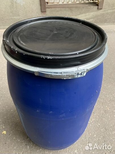 Бочка пластиковая 200 литров