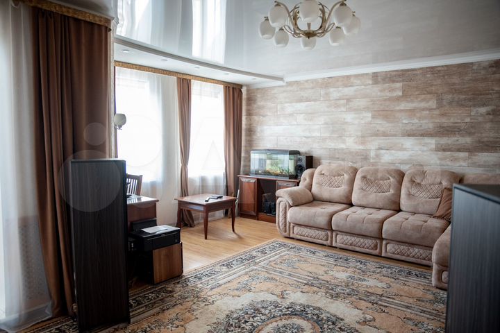 4-к. квартира, 132 м², 5/6 эт.