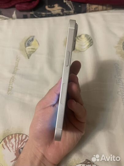 iPhone 14, 256 ГБ