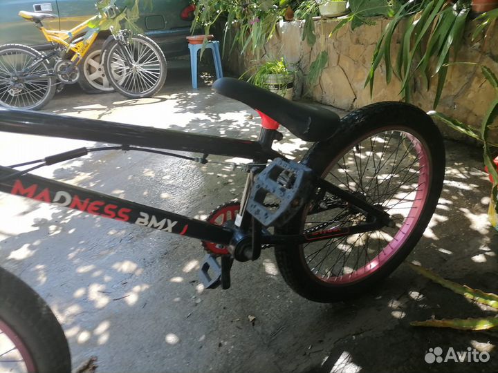 Трюковой велосипед bmx madness 1