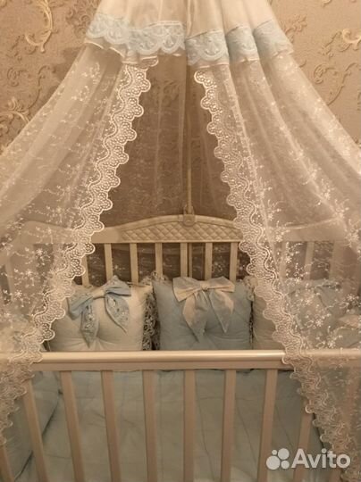 Детская кровать с пеленальным комодом