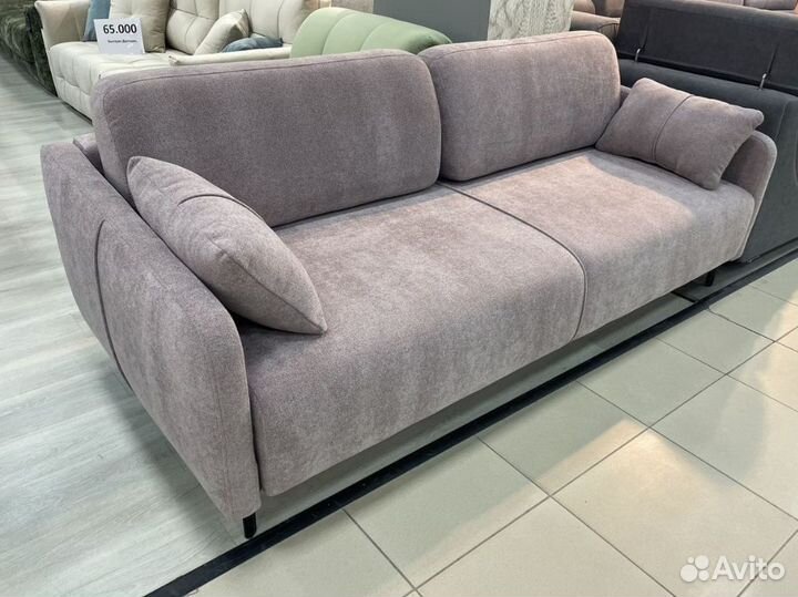 Диван в скандинавском стиле