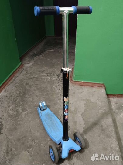 Самокат детский трехколесный
