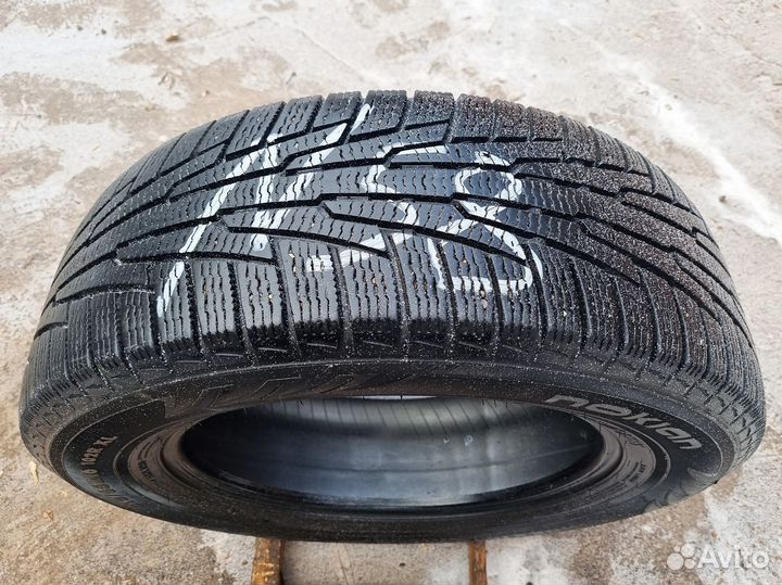 Nokian Tyres Hakkapeliitta R 215/65 R16 102R