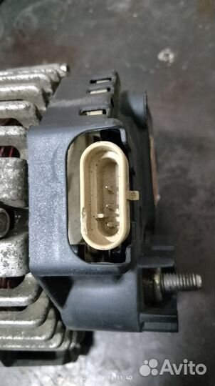 Продам б/у генератор