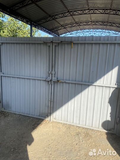 Металлопрофиль варота