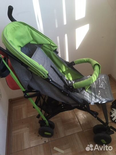 Прогулочная коляска