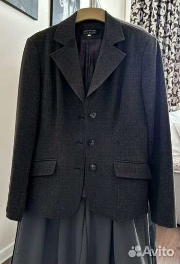 Пиджак женский 46-48 коричневый