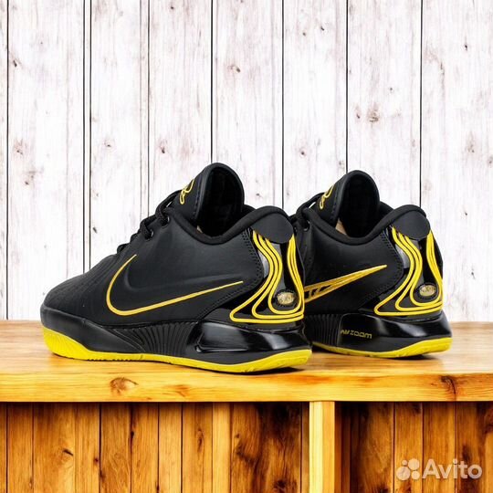 Кроссовки баскетбольные Nike LeBron 21