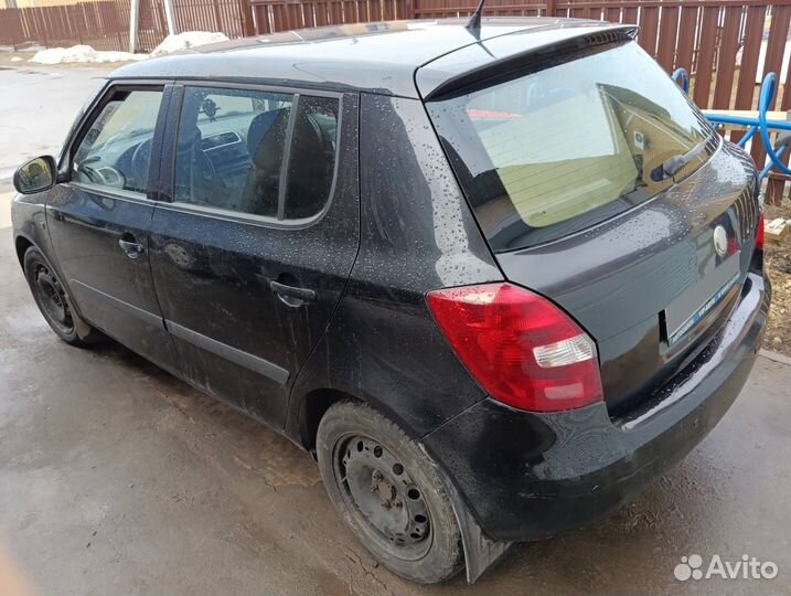 Skoda Fabia 1.6 AT, 2008, 237 000 км