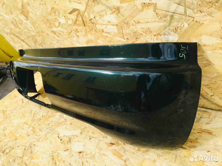 Бампер задний Toyota Carina ED T200 Зелёныйцарапин