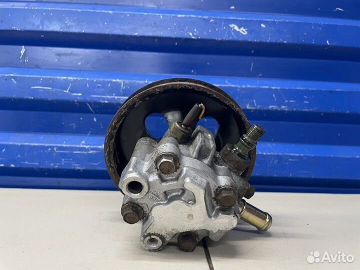 Насос гур Mitsubishi Galant EA2W 2.0 4G63 1997